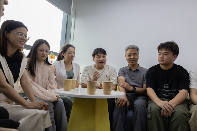图片8 图片8