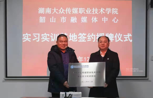 图片1 图片1