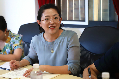 教师代表发言