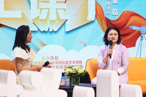 董晓开讲现场