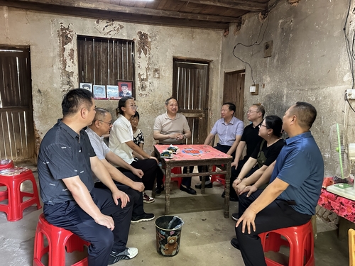 图片1 图片1