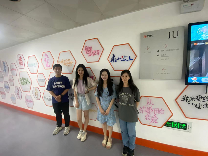 图片1 图片1
