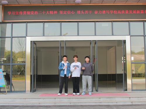 图片3 图片3