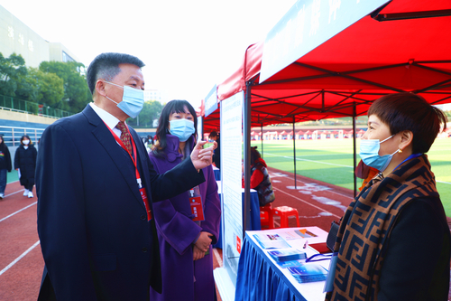 党委书记现场交流