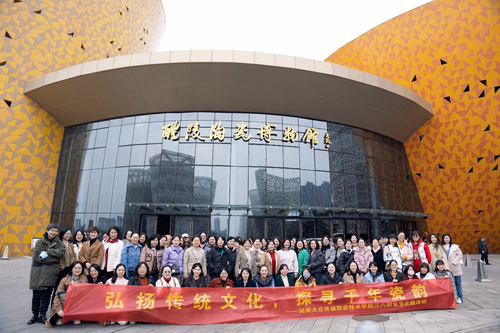 图片1 图片1