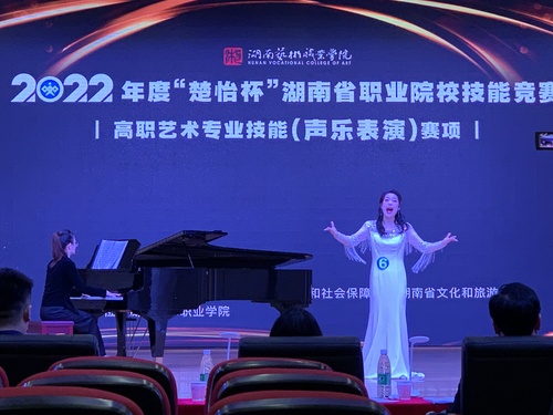 D6970094@49ECC22D.53446A62.jpg